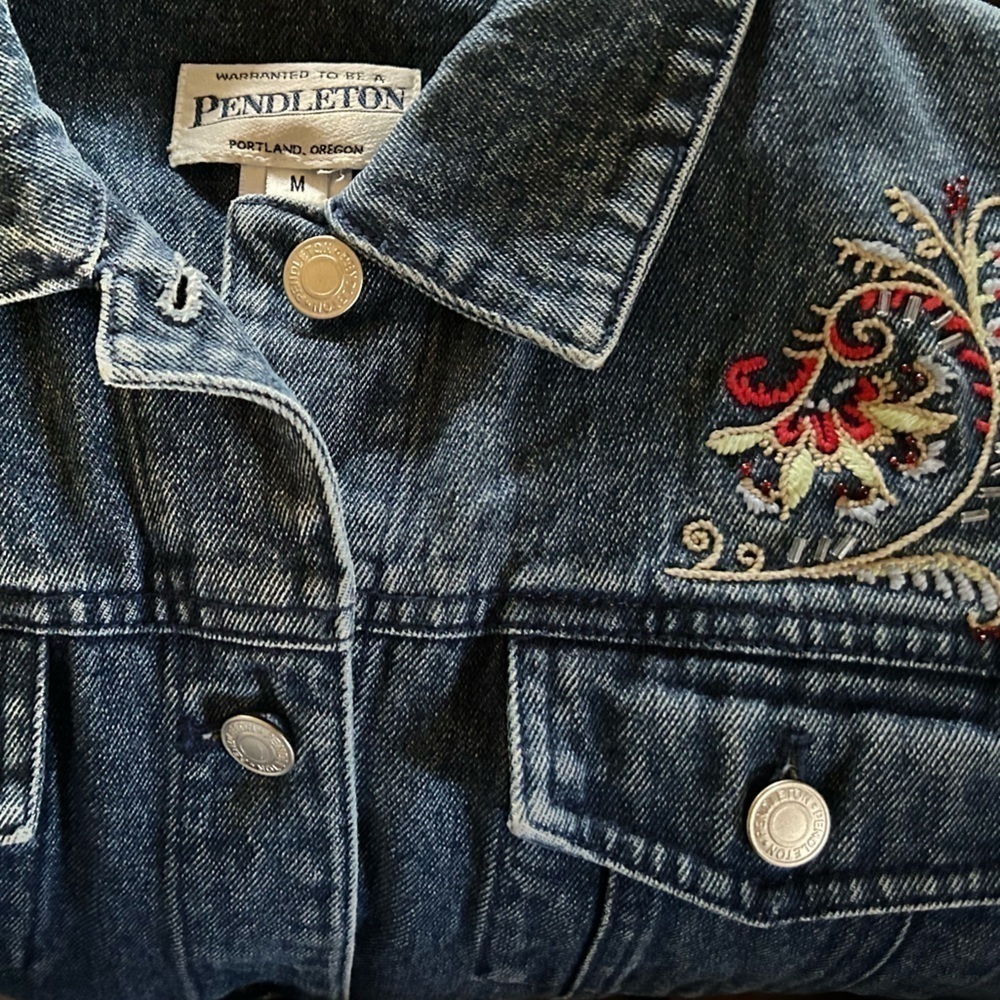 Pendleton Denim Shacket Embroidered Beaded Blue J… - image 6